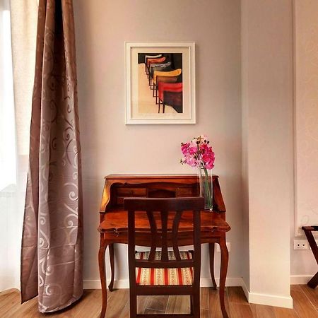 Lilium Elegant Apartment Firenze Bagian luar foto
