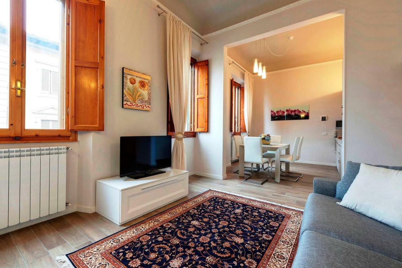 Lilium Elegant Apartment Firenze Bagian luar foto